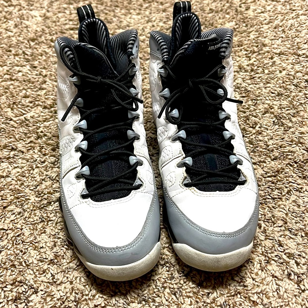 Air Jordan Retro BG “BARONS”